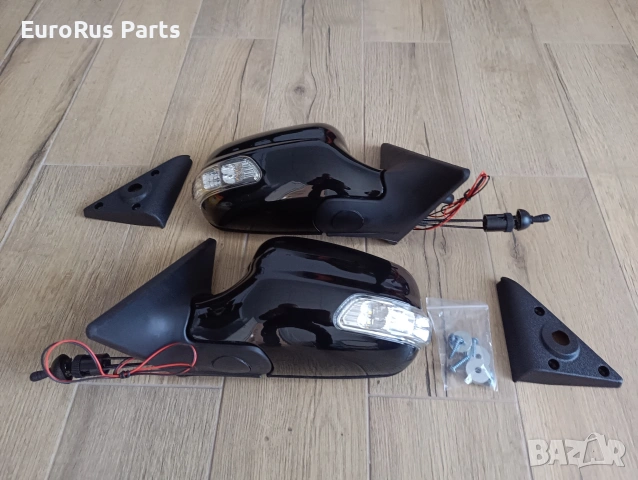 Огледала к-т ляво и дясно ВОЛГА VOLGA 3110 с мигачи, снимка 5 - Части - 53724699