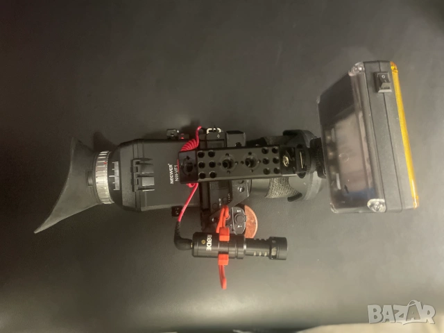 Визьор стабилизатор за фотоапарат DSLR LCD Viewfinder for Canon, Nikon, Sony, Olympus, Pentax, снимка 5 - Чанти, стативи, аксесоари - 53635827