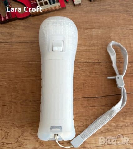 Wii Оригинален контролер + оригинално силиконово протекторче, снимка 2 - Аксесоари - 53072685