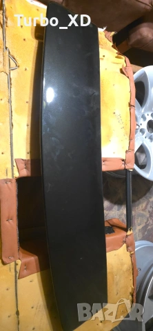 Продавам спойлер за задно стъкло за BMW E39 комби