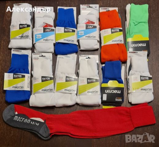 Футболни чорапи на Macron чисто нови , снимка 1 - Мъжки чорапи - 45544556