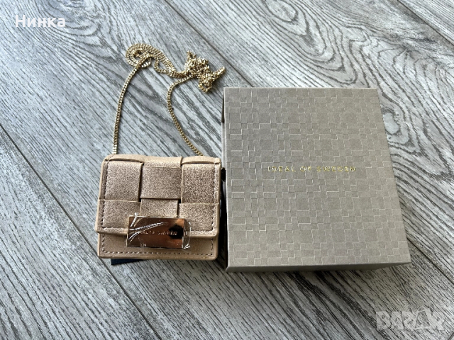 Кейс за слушалки, снимка 3 - Портфейли, портмонета - 52244322