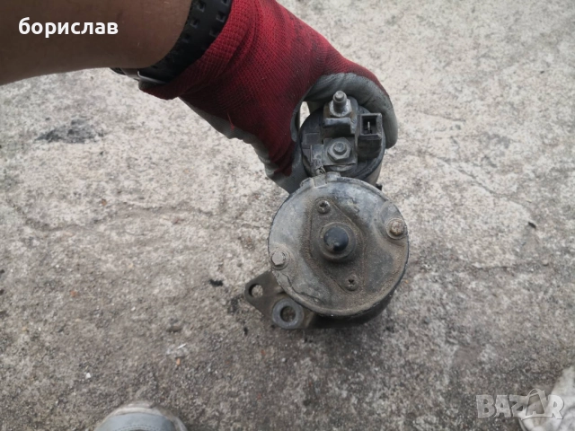 Стартер за Фолксваген голф 4 , снимка 2 - Части - 52111148