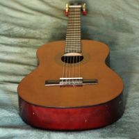 Спешно продавам класическа китара 4/4, снимка 1 - Китари - 45483557