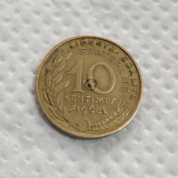 Уникална Дефектна монета.10 Сантима 1968г., снимка 2 - Нумизматика и бонистика - 44969904