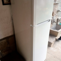 Продавам хладилник Liebherr 280 литра, снимка 5 - Хладилници - 45012084
