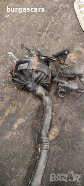 Помпа A 000 140 51 85 Mercedes-Benz E 500 5,5 - 150лв, снимка 1