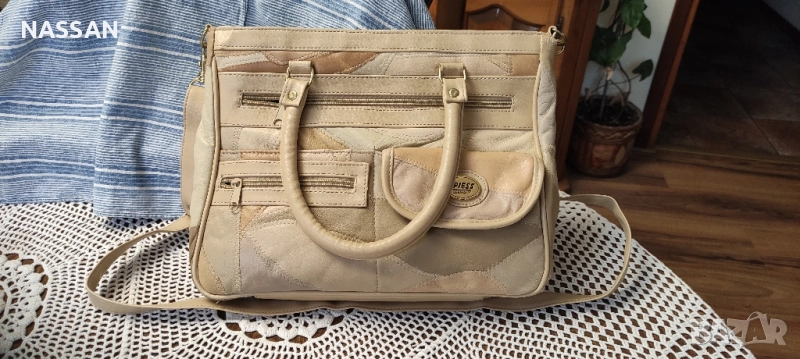 нова бежова чанта с къса и дълга дръжка, снимка 1