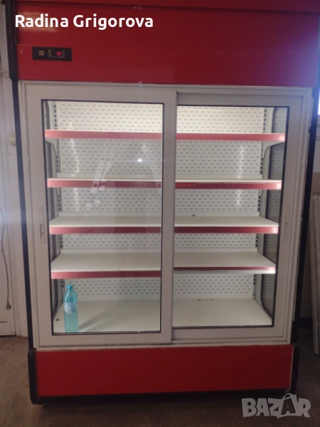 Хладилна витрина на самообслужване, снимка 1