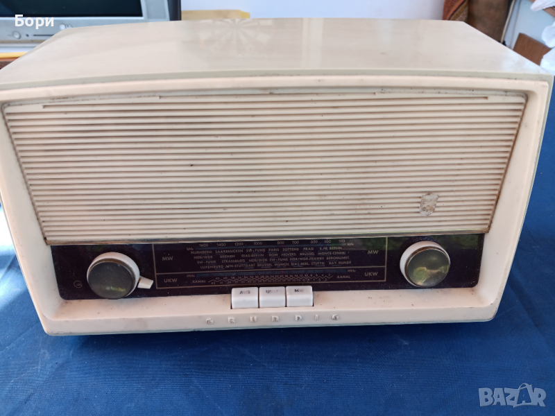 GRUNDIG 88 Лампово радио 1961г, снимка 1