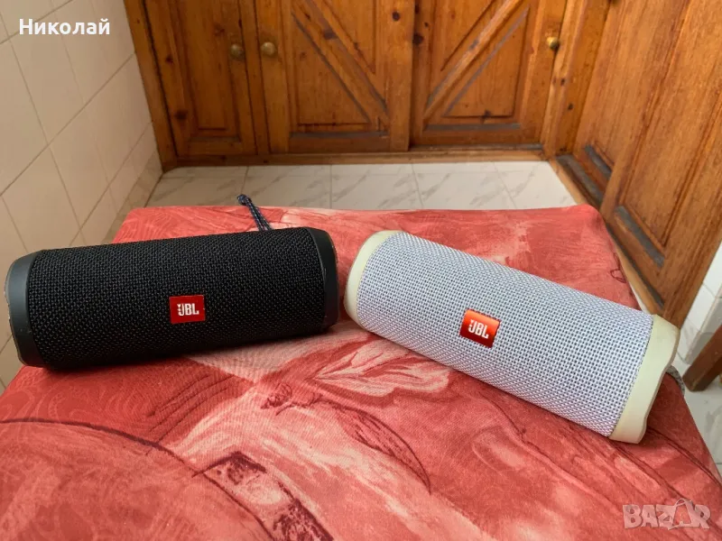 Блутут тонколонка JBL Flip 4, снимка 1