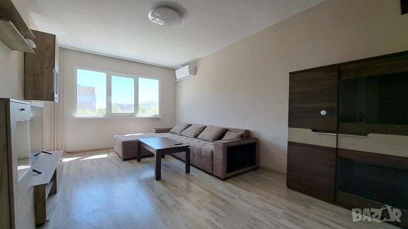 Двустаен апартамент - ж.к. Люлин 8, снимка 1