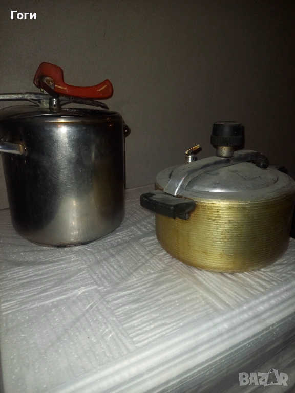 Тенджера под налягане 2 броя , снимка 1