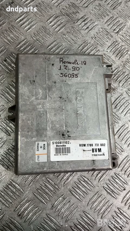 Компютър Renault 19 1.7i 1990г. S100811102 7700731802 , снимка 1