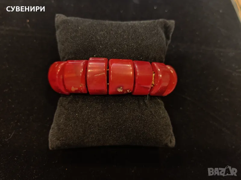 Гривна от червен корал , снимка 1