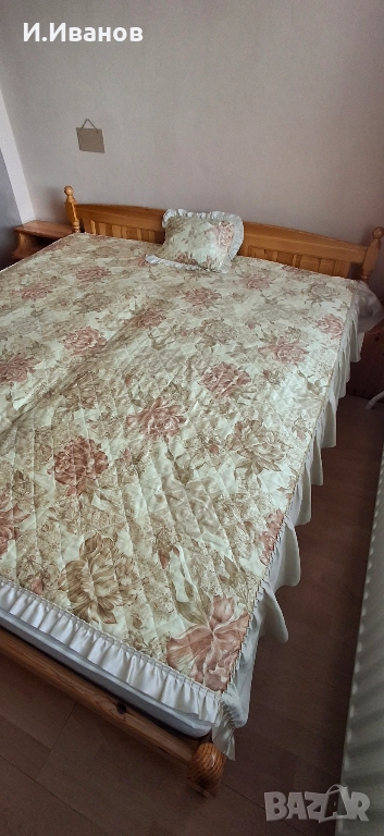 Спалня от естествена дървесина, снимка 1