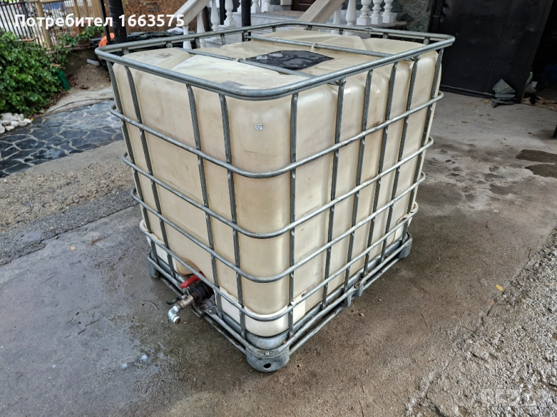 Бидон 1000 л. с кран 3/4, снимка 1