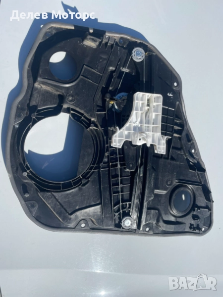 83480-J7000 стъклоповдигач от задна дясна врата от Kia Ceed 1.4T, 140 ph., Automatic, engine G4lD, снимка 1