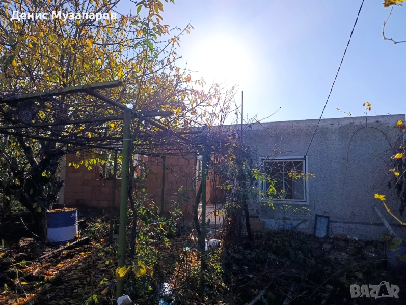 Продавам имот в с.Паскалево, снимка 1