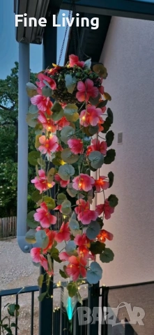 Соларна висяща саксия с LED осветление Living & Garden – 60 LED, топло бяло, снимка 5 - Декорация за дома - 52048844