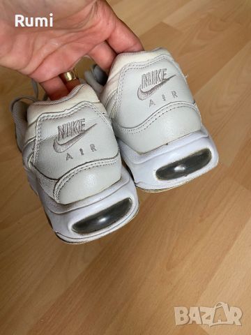 Оригинални маратонки  Nike Air Max Command! 40 н, снимка 6 - Маратонки - 46653118