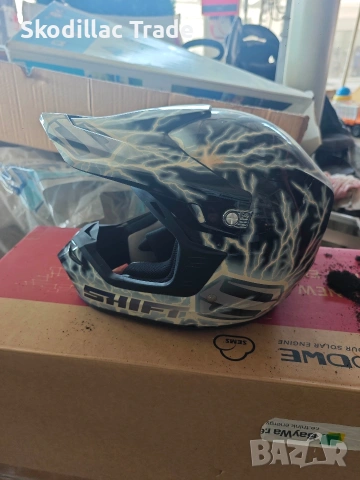 Нови каски за Ендуро/Крос и стандартни каски, снимка 11 - Аксесоари и консумативи - 53604413