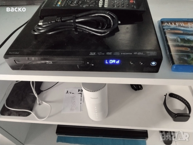 страхотен 3D BLUE RAY PLAYER изгодно перфектен нов внос от Англия 