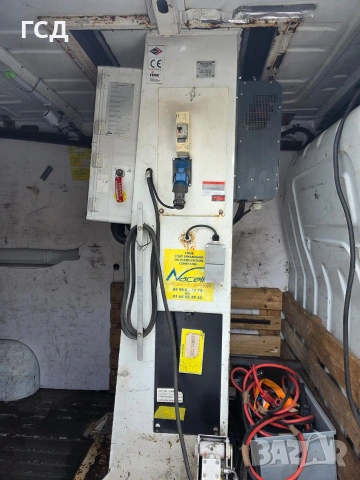 Автовишка Рено Мастер със стабилизатори. 12.5м. височина , снимка 6 - Бусове и автобуси - 53450533