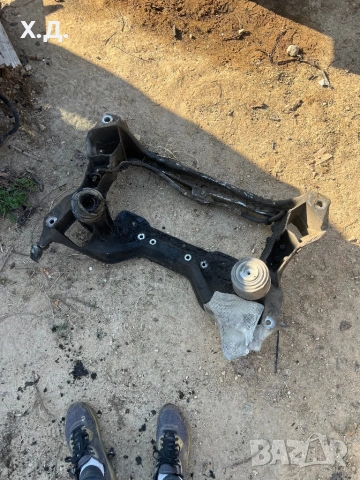 Преден мост Мерцедес Ц-класа w203, снимка 2 - Части - 53785570