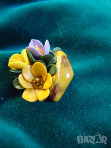  брошки ръчна изработка и болеро