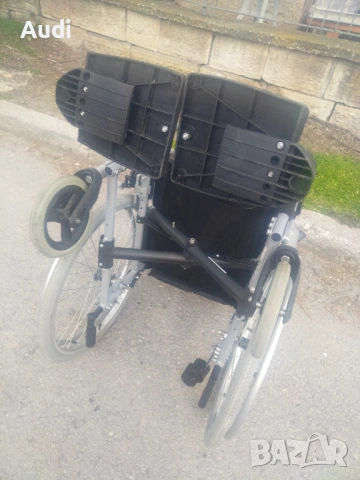 Сгъваема инвалидна рингова количка със степенки Марка: Eclip Ширина на седалката 45см Дълбочина 44см, снимка 6 - Инвалидни колички - 53721265