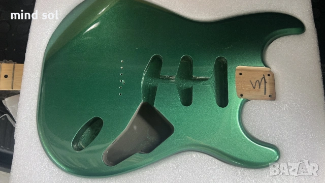 Fender Squier Stratocaster Neck 1993 с къстъм електроника, снимка 16 - Китари - 53830089