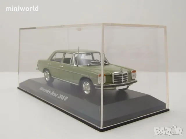 Mercedes-Benz 200 /8 Strichacht 1968 - мащаб 1:43 на Maxichamps моделът е нов в PVC дисплей-кейс, снимка 17 - Колекции - 50010947