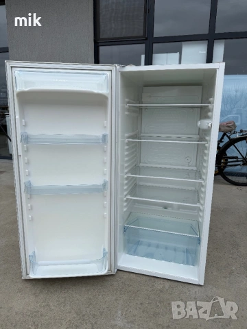 Хладилник AEG Elektrolux 121 см, снимка 9 - Хладилници - 53945708