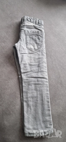 7-8г 128см Панталон тип дънки, сиво, подплатено, без следи от употреба, снимка 2 - Детски панталони и дънки - 52856449