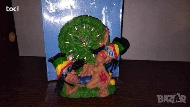 Настолен часовник