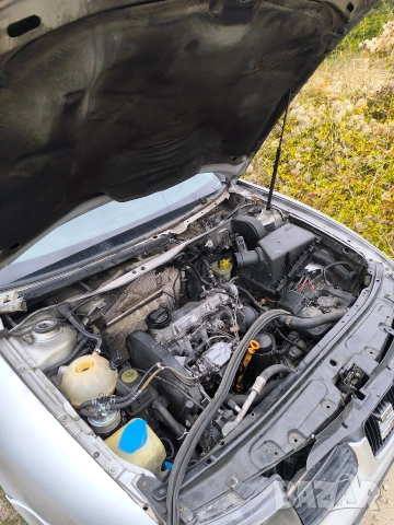 Сеат Леон 1.9 110 на Части , снимка 6 - Автомобили и джипове - 52897015