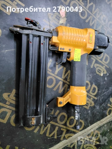 такер пневматичен , снимка 2 - Други инструменти - 53741904
