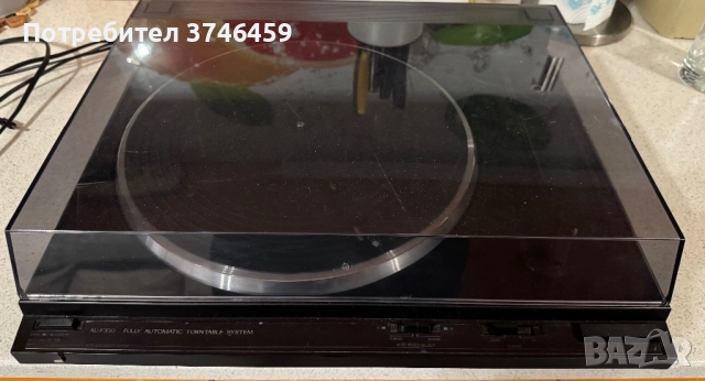 Грамофон JVC отличен