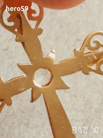 Стар златен 18к кръст , снимка 5 - Колиета, медальони, синджири - 45674276