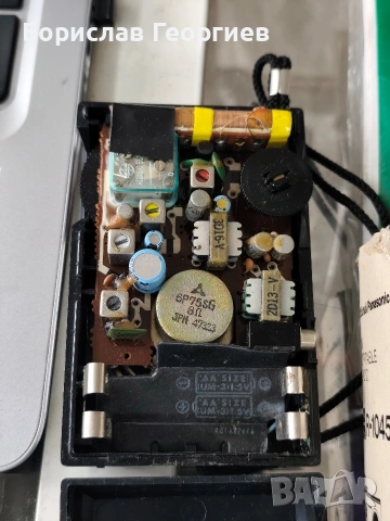 Портативно радио National Panasonic R-1045, снимка 7 - Радиокасетофони, транзистори - 54212625