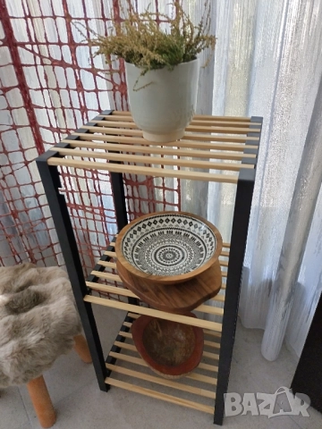 дървена етажерка на 3 нива от Швеция, снимка 5 - Секции и витрини - 51893963