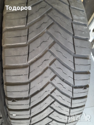 Продава две гуми 235 65 16С,ДОТ 2024г.,Michelin Agilis Crossclimatess, снимка 3 - Гуми и джанти - 53862378