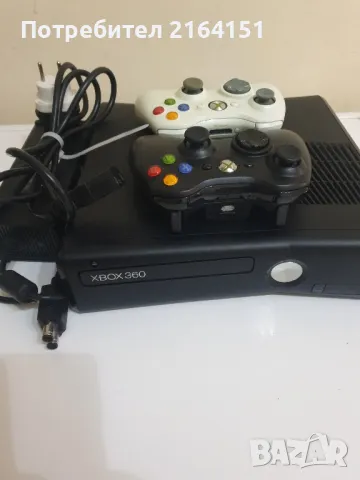 XBOX 360 S с 30 инсталирани игри, снимка 2 - Xbox конзоли - 49055354