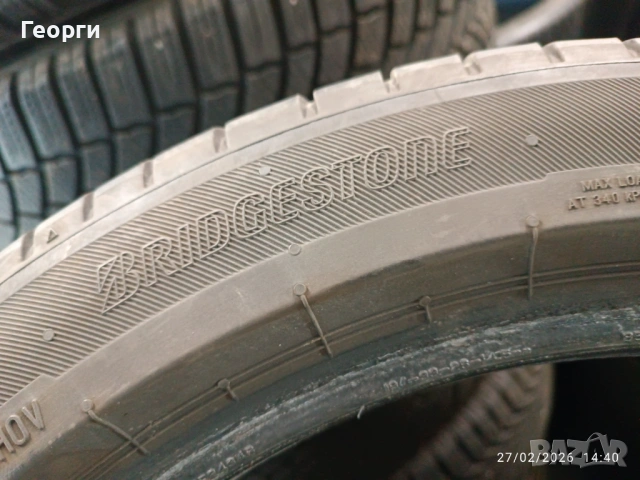 2бр.летни гуми 235/45/18 Bridgestone, снимка 3 - Гуми и джанти - 53679260