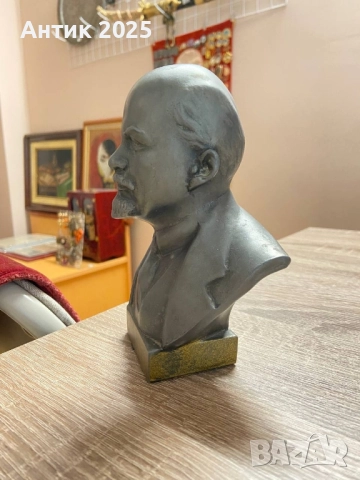Бюст на В. И. Ленин, алуминий, 70-те години, снимка 4 - Антикварни и старинни предмети - 51971563
