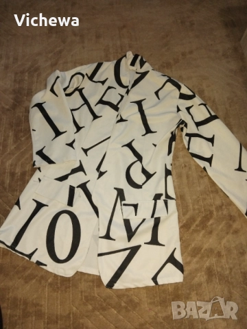 Дамско сако , снимка 5 - Сака - 52216525