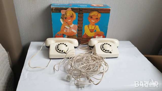 Телефони, детски играчки от соца за колекционери