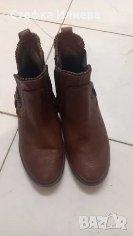 Боти естествена кожа, марка Mustang, снимка 4 - Дамски боти - 52569151