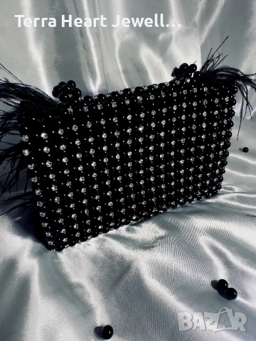 Дамска чанта от перли кристали и пера , снимка 11 - Чанти - 52502138